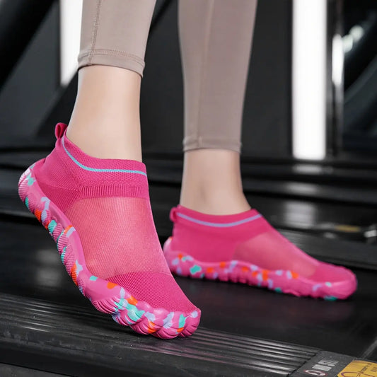 Women’s Quick-Dry Water Shoes, Stretchy Breathable Swim & Beach Shoes with Soft EVA Sole