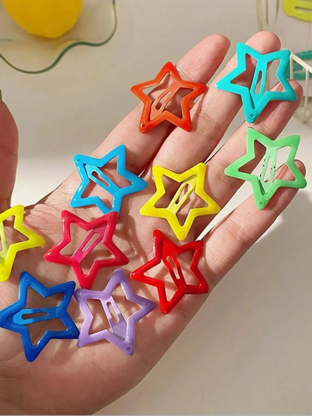 🎀 30-Piece Random Colorful Dopamine Hair Clip Set, Star Design Cute Hair Accessories for Girls, Princess Style Clips for Daily Wear ✨🌈