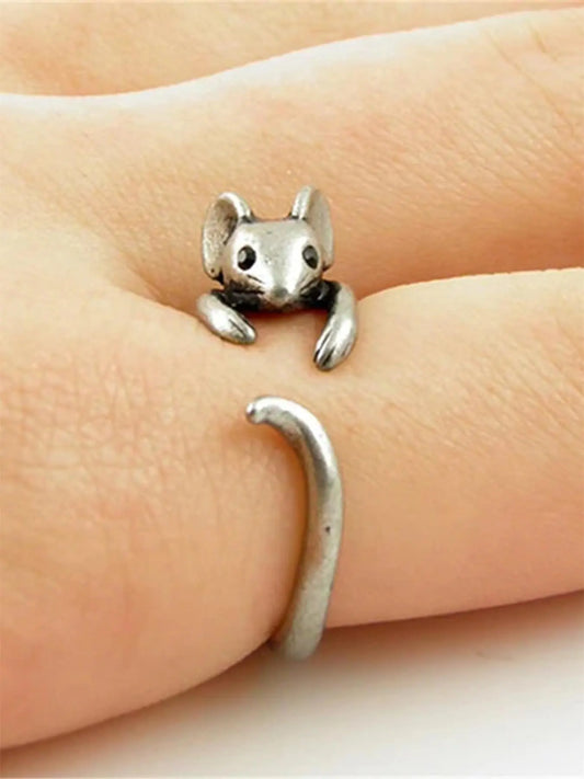 Cute Vintage Mouse Ring, Unique Animal-Themed Fashion Jewelry for Women & Girls