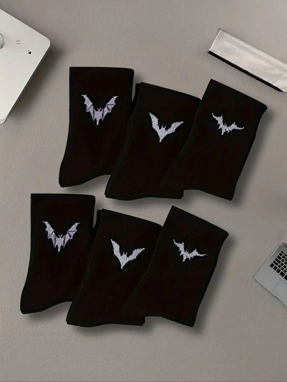 Women's Bat Pattern Mid-Calf Socks, 6 Pairs, Comfortable and Stylish, Perfect for Daily Wear