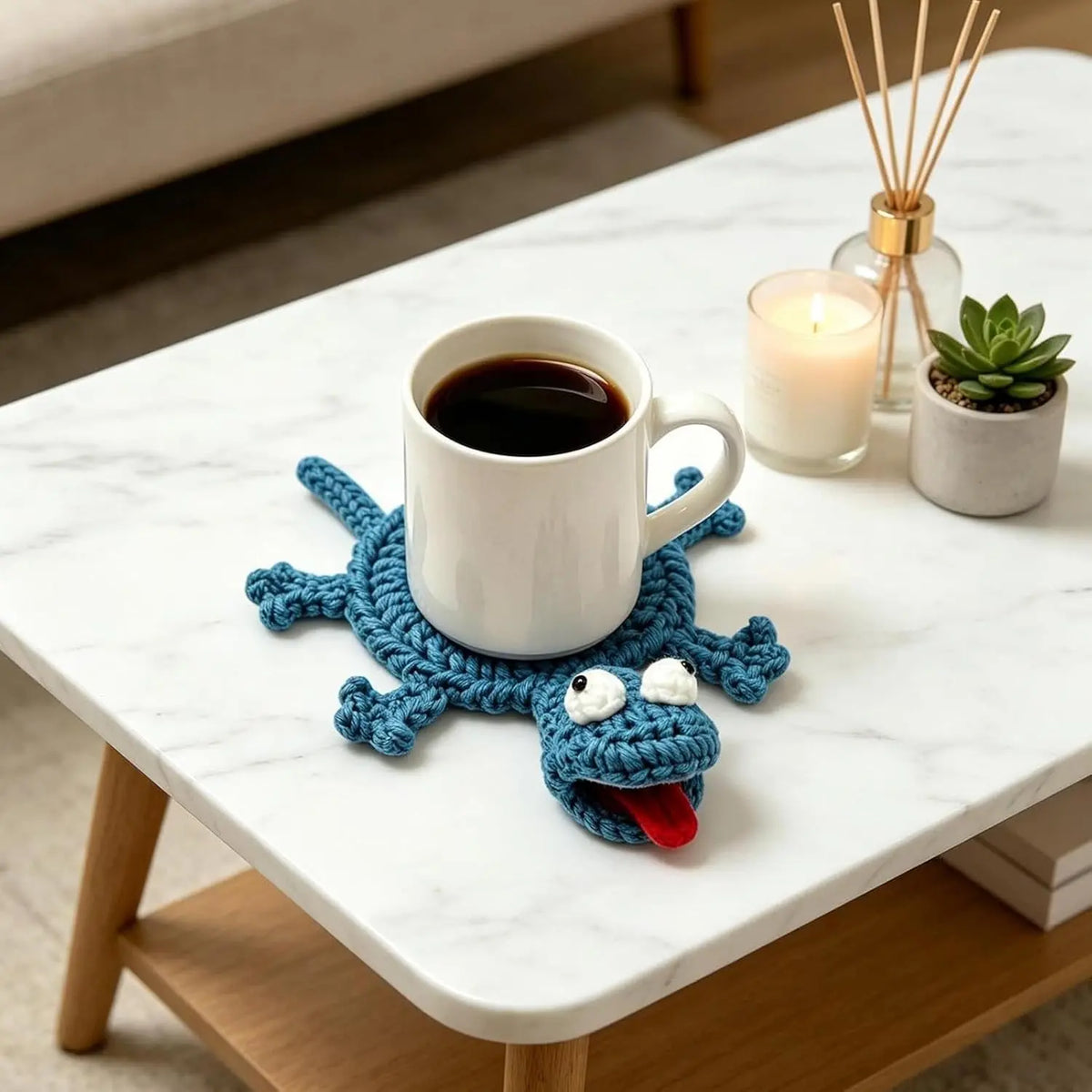Hand-knitted Crochet Lizard Coaster | 3D Handcrafted Amigurumi Cup Mat | Artisan Home Décor