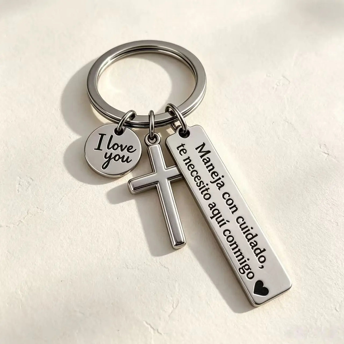 Maneja Con Cuidado Te Necesito Aquí Conmigo Keychain with Cross & "I Love You" Charm, Spanish Drive Safe Stainless Steel Keyring, Romantic Religious Gift for Him/Her Adjustable Heart Rate Couples Bracelet Set Rotating Retractable Reading Badge Holder, Key