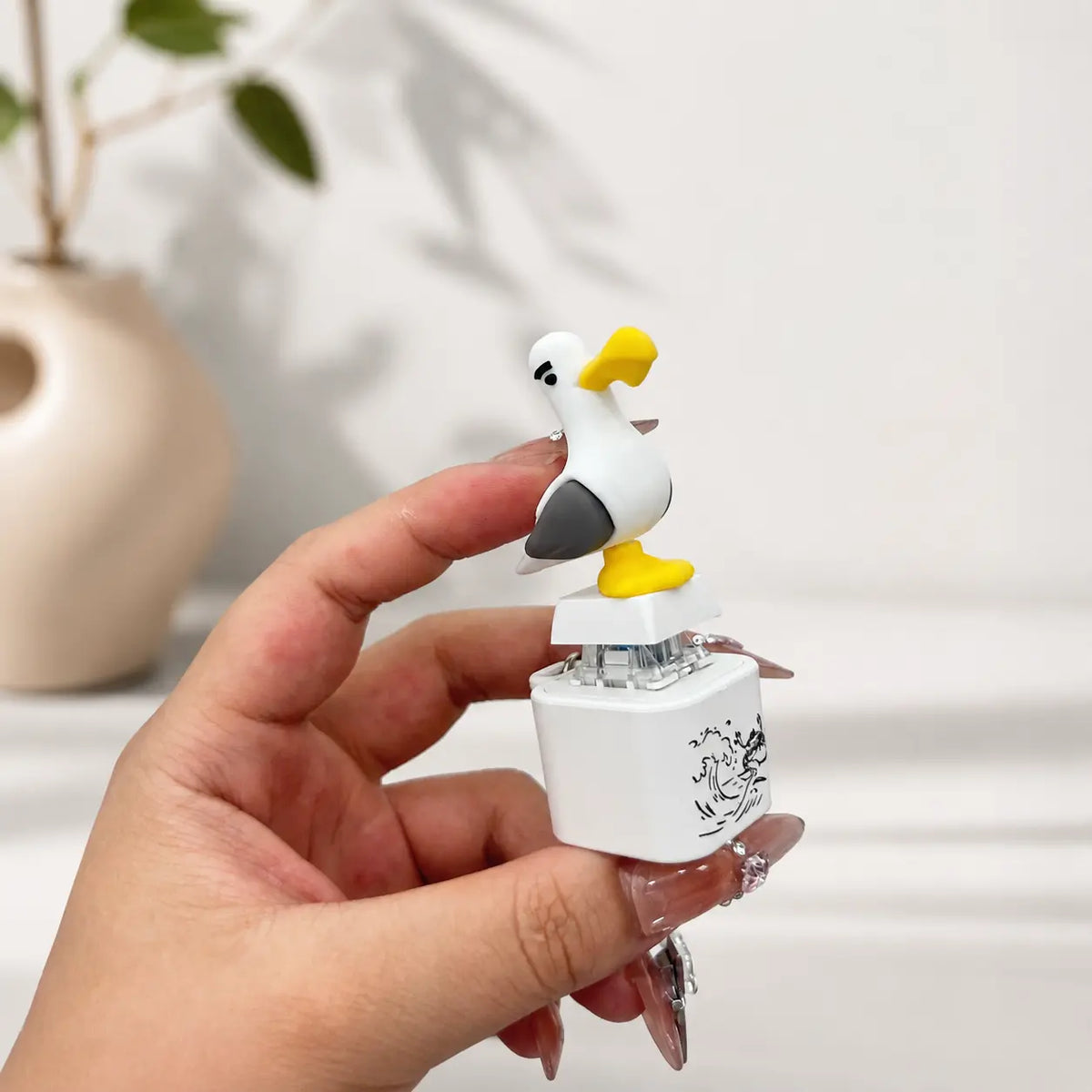 Seagull MINE! Button Keychain-Real Sound & LED Light, Funny Interactive Gift for Friends & Family