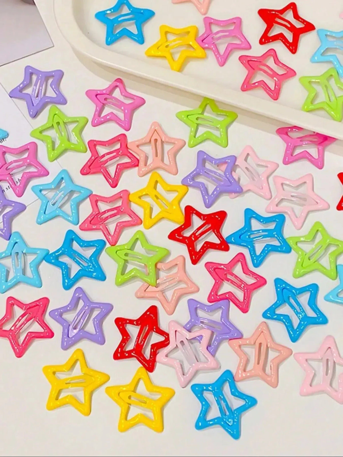 🎀 30-Piece Random Colorful Dopamine Hair Clip Set, Star Design Cute Hair Accessories for Girls, Princess Style Clips for Daily Wear ✨🌈