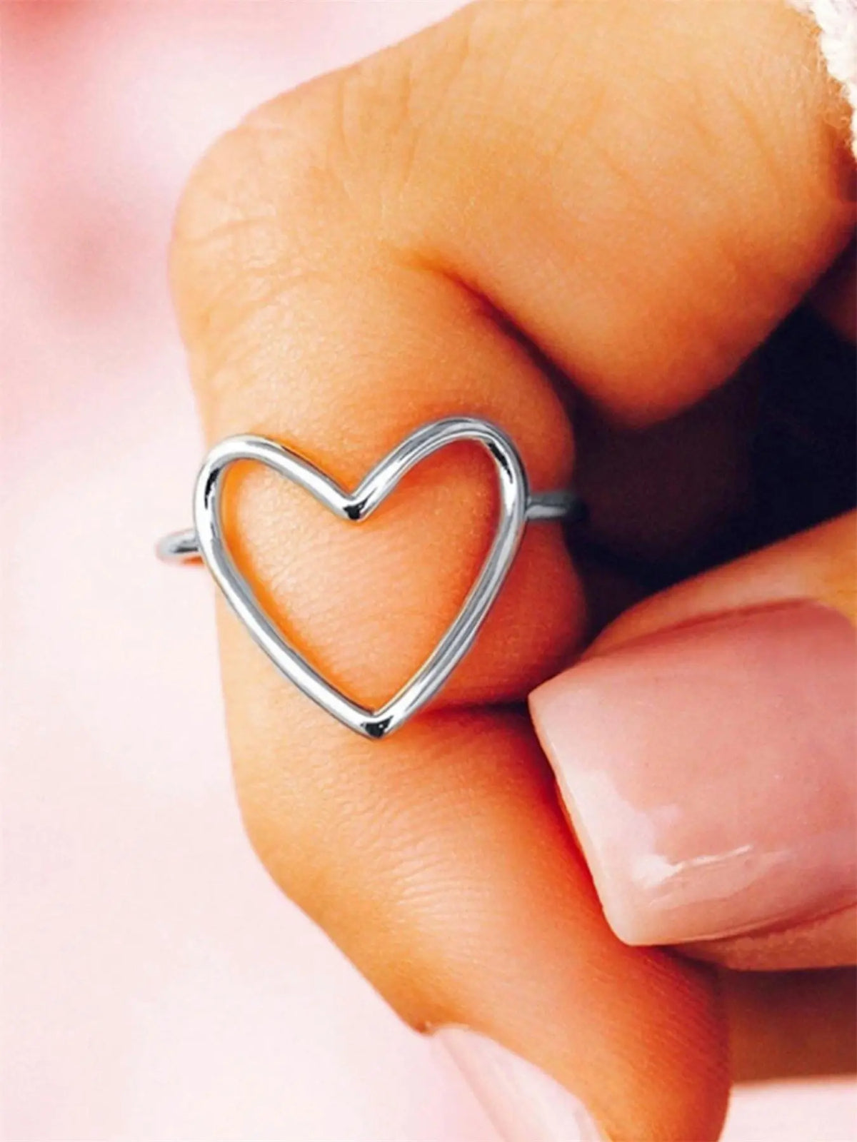 Heart Design Ring for Women & Girls, Trendy Elegant Fashion Jewelry