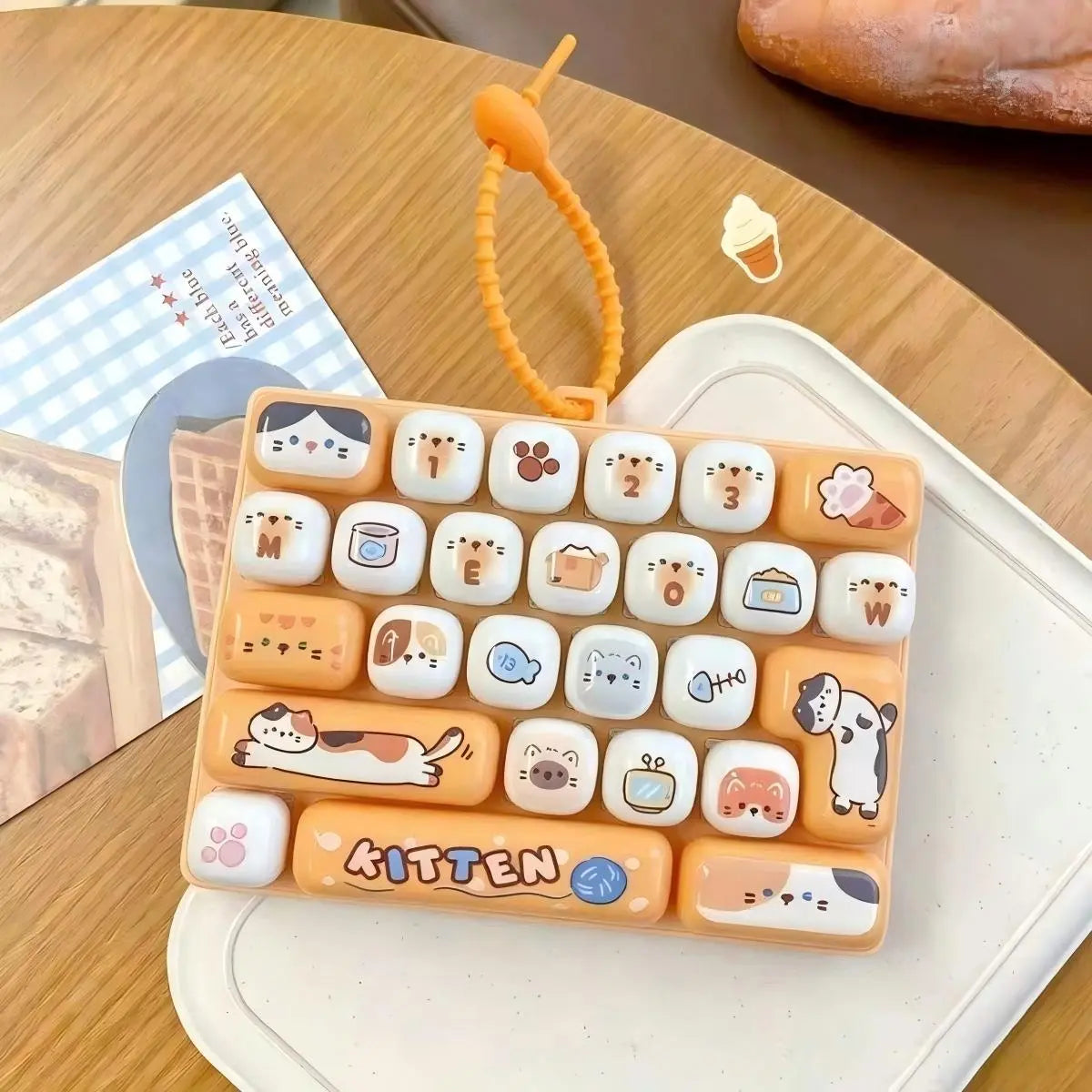 ⌨️🐾 26-Key Cartoon Animal Keyboard Keychain, Stress Relief Fidget Toy & Fun Mood Booster Gift ✨💖