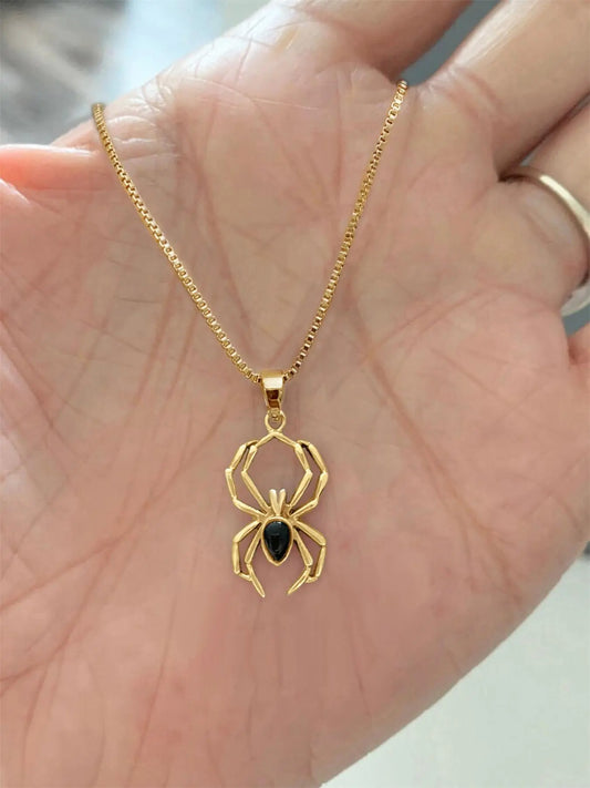Gothic Spider Pendant Necklace for Women, Dainty Witchy Fashion Jewelry