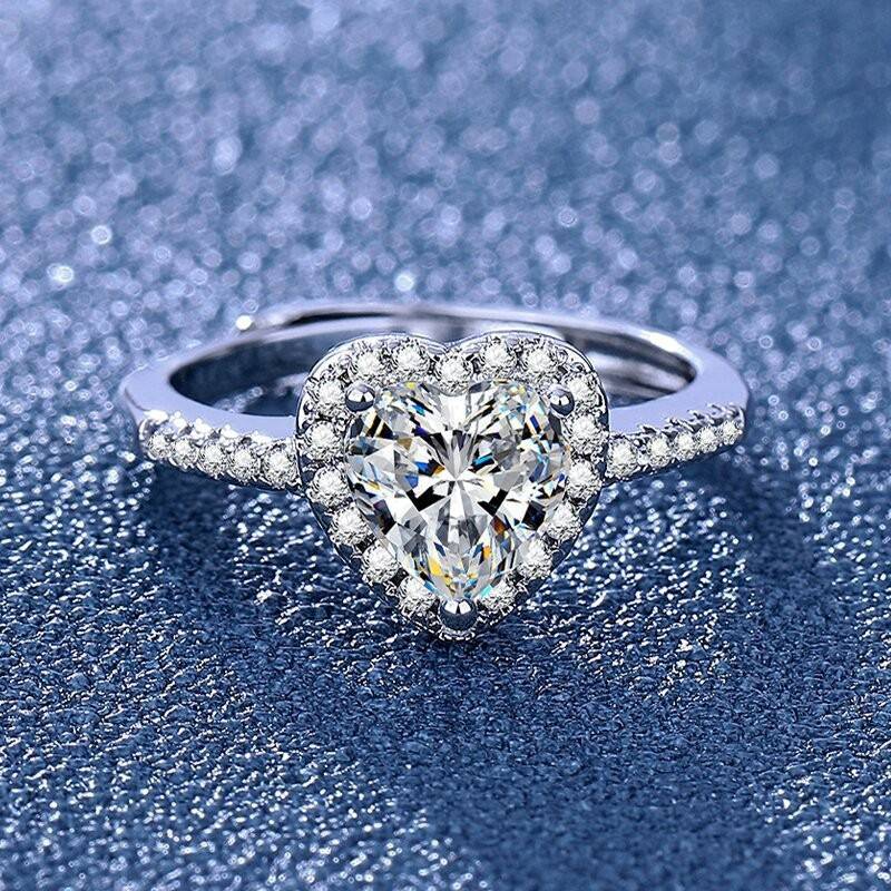 Romantic Heart Rhinestone Ring for Women, Elegant Sparkling Fashion Jewelry