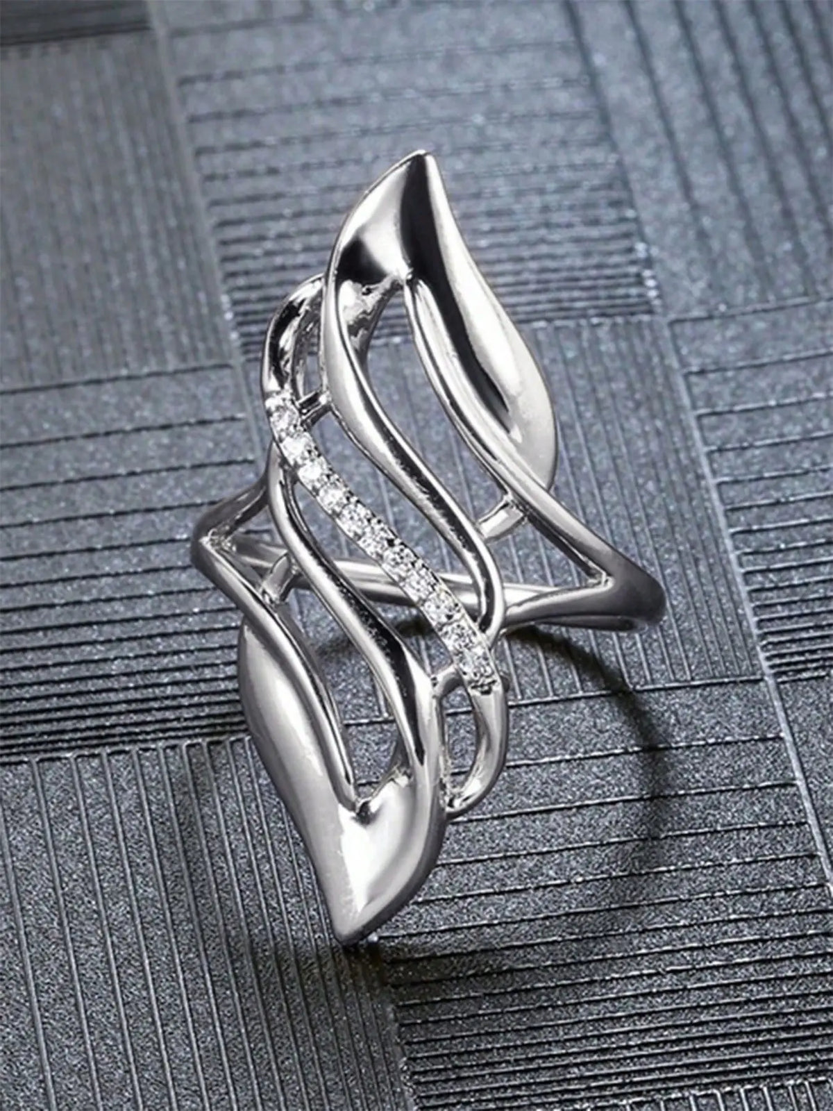 Elegant Rhinestone Ring for Women, Stylish Party & Everyday Jewelry
