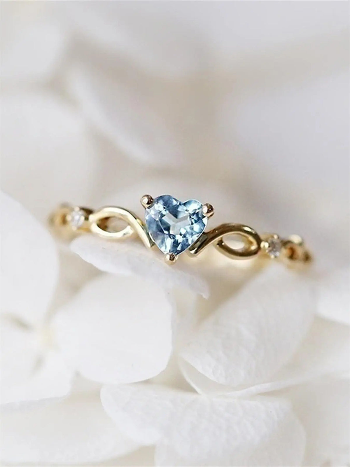 Elegant Heart Rhinestone Ring for Women, Chic Romantic Fashion Jewelry